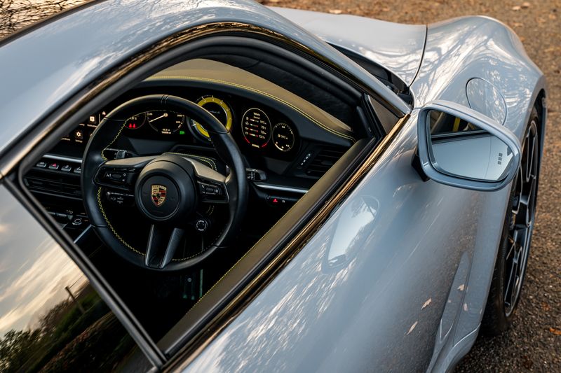 Porsche 911 (992) Turbo S Coupe PDK
