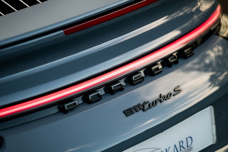 Porsche 911 (992) Turbo S Coupe PDK