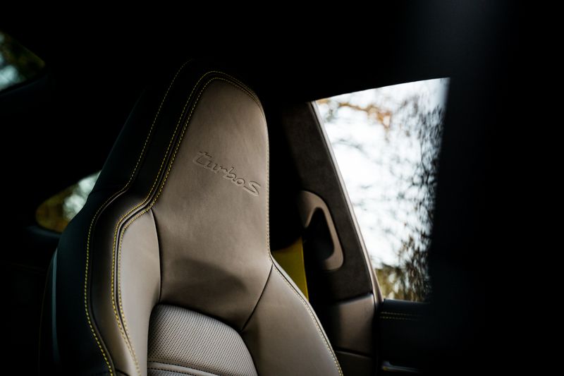 Porsche 911 (992) Turbo S Coupe PDK