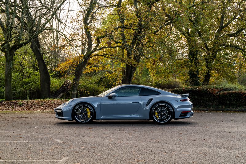 Porsche 911 (992) Turbo S Coupe PDK