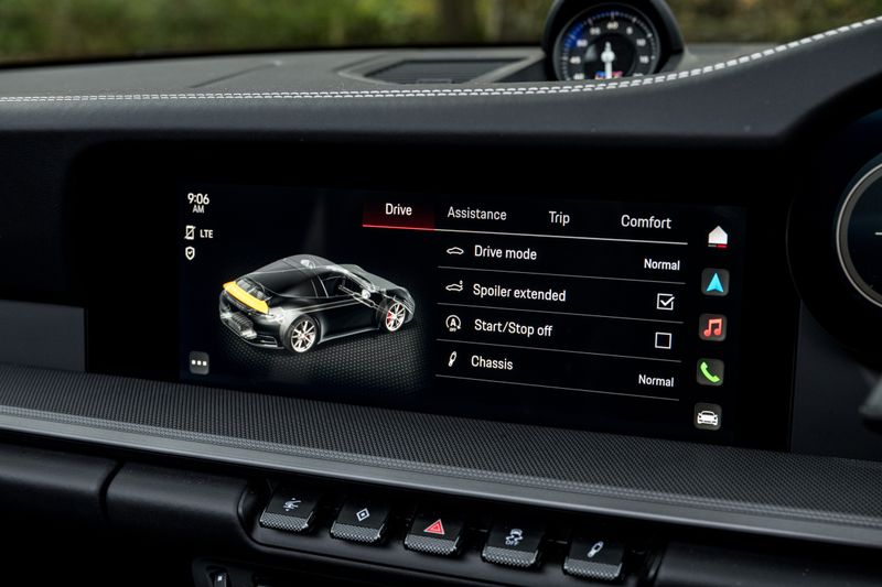 Porsche  911(992) Targa 4 PDK