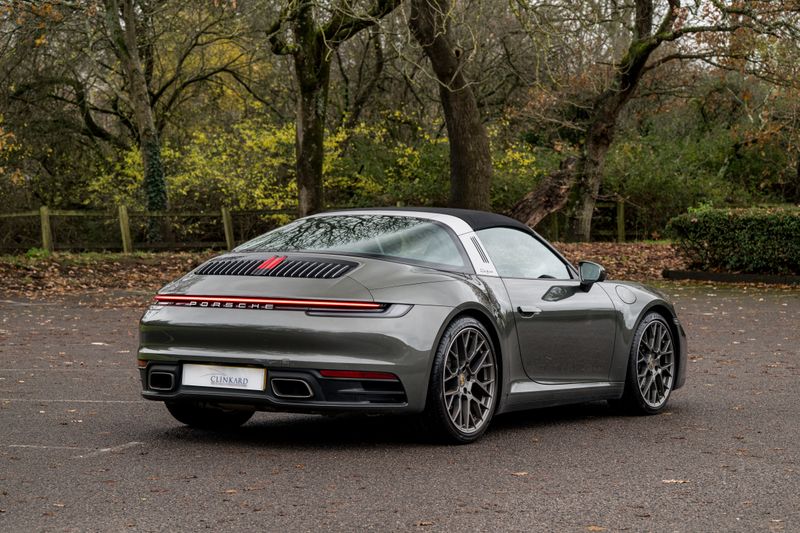Porsche  911(992) Targa 4 PDK