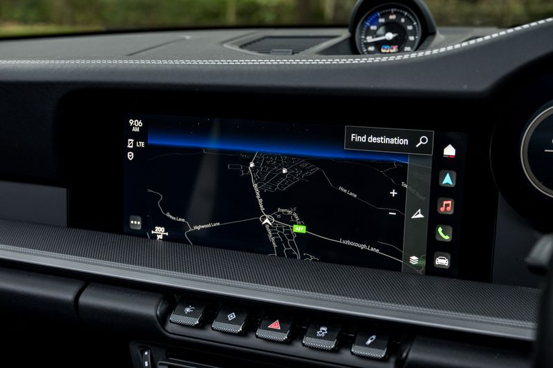 Porsche  911(992) Targa 4 PDK