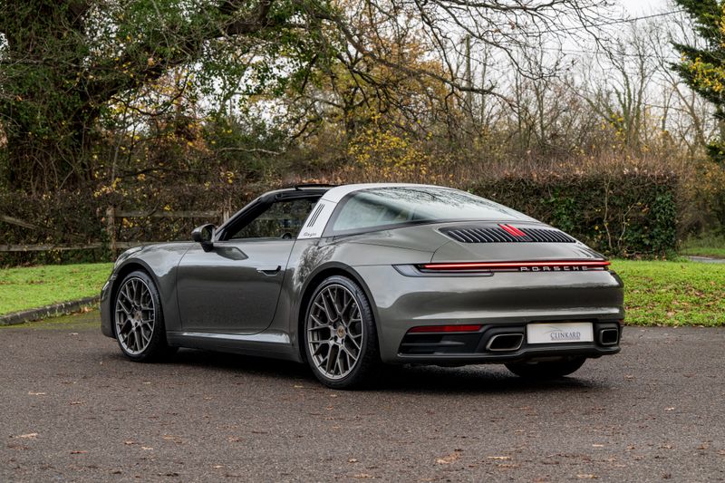 Porsche  911(992) Targa 4 PDK