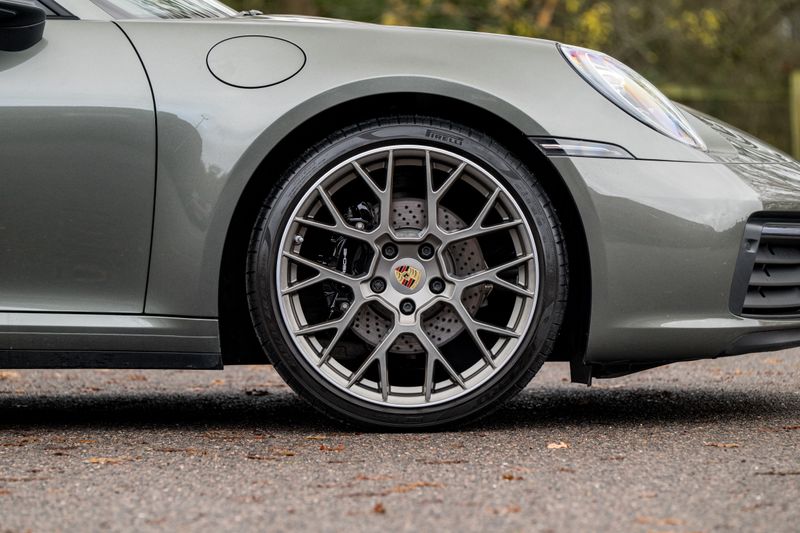 Porsche  911(992) Targa 4 PDK