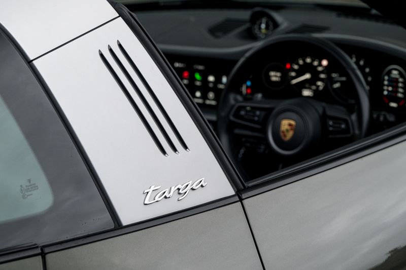 Porsche  911(992) Targa 4 PDK