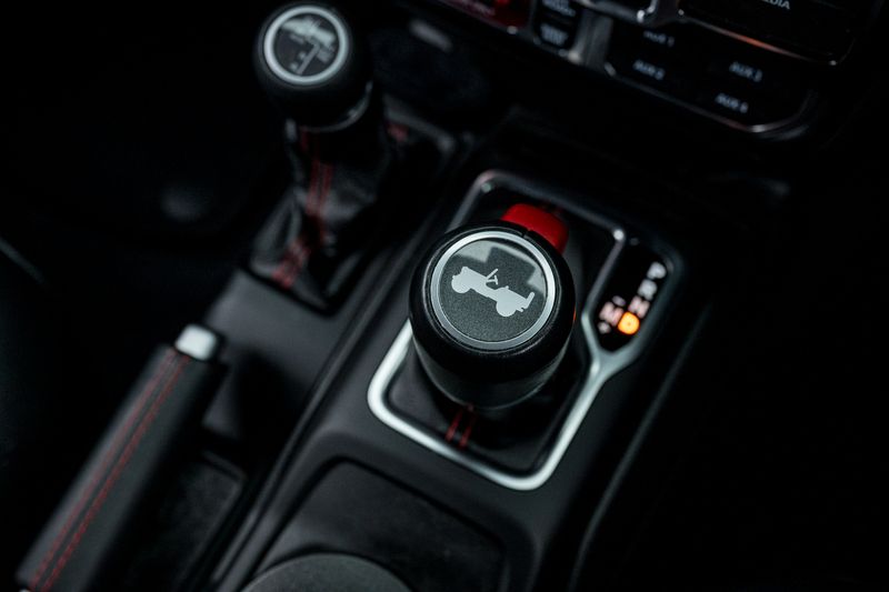 Storm 57 Jeep Wrangler JL Rubicon 4 DR 2.0L Auto