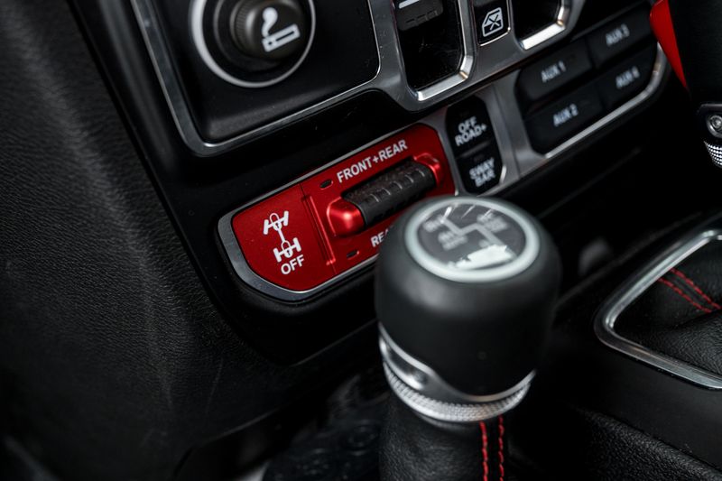 Storm 57 Jeep Wrangler JL Rubicon 4 DR 2.0L Auto