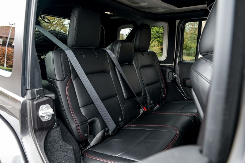 Storm 57 Jeep Wrangler JL Rubicon 4 DR 2.0L Auto