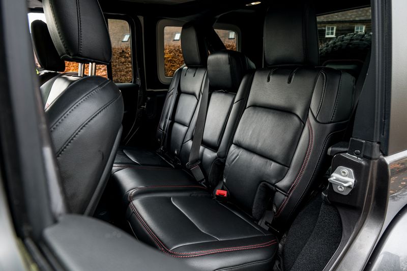 Storm 57 Jeep Wrangler JL Rubicon 4 DR 2.0L Auto