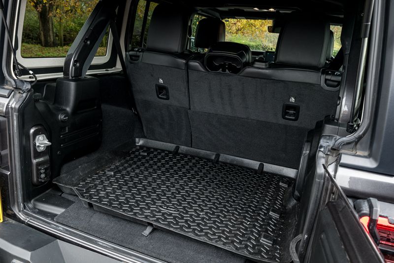 Storm 57 Jeep Wrangler JL Rubicon 4 DR 2.0L Auto