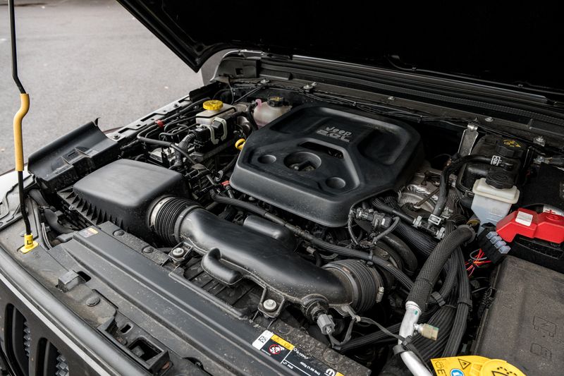 Storm 57 Jeep Wrangler JL Rubicon 4 DR 2.0L Auto