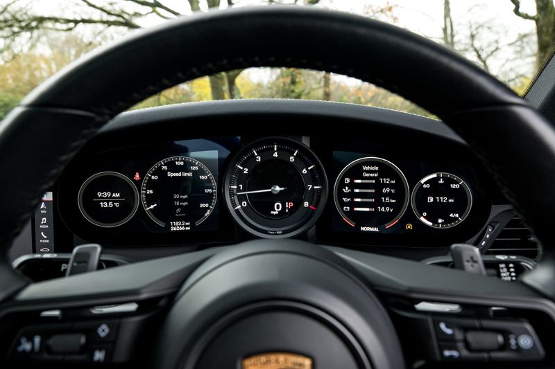 Porsche 911 (992) Carrera S Coupe PDK