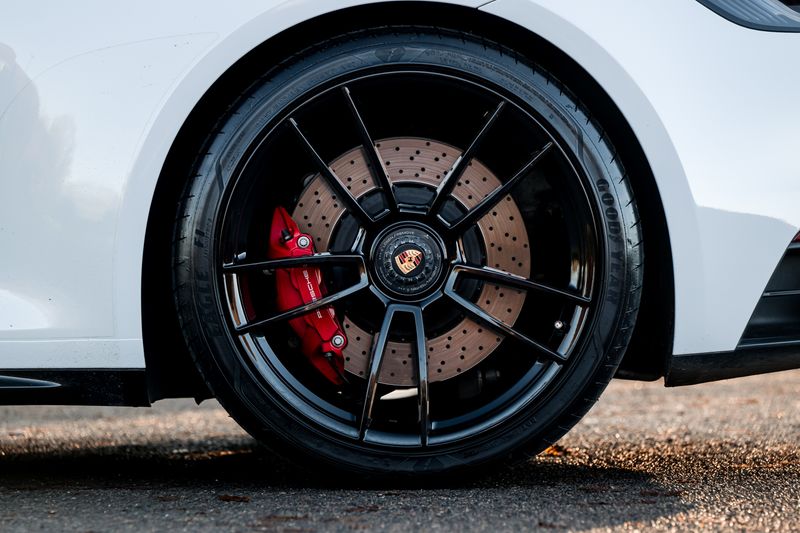 Porsche 911 (992)  Targa 4 GTS PDK