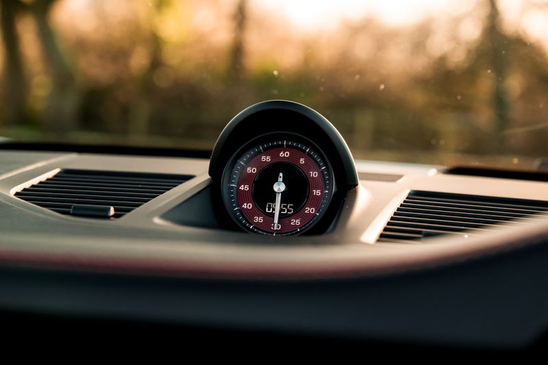 Porsche 911 (992)  Targa 4 GTS PDK