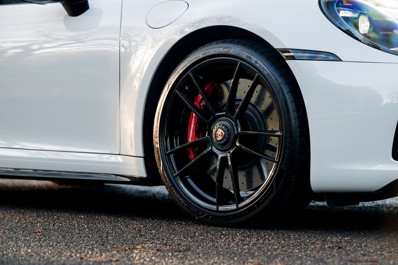 Porsche 911 (992)  Targa 4 GTS PDK