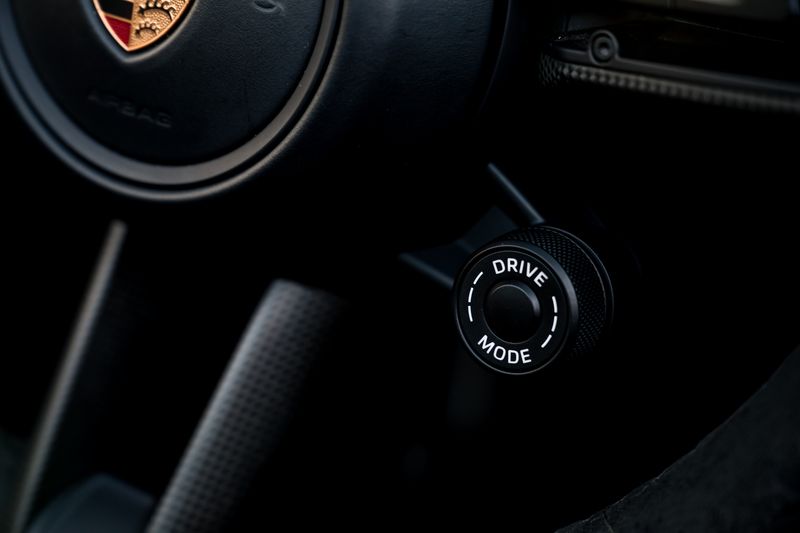 Porsche 911 (992)  Targa 4 GTS PDK