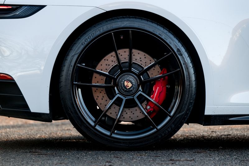 Porsche 911 (992)  Targa 4 GTS PDK