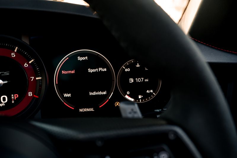 Porsche 911 (992)  Targa 4 GTS PDK