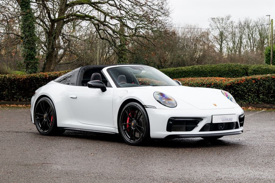Porsche 911 ( 992)  Targa 4 GTS PDK