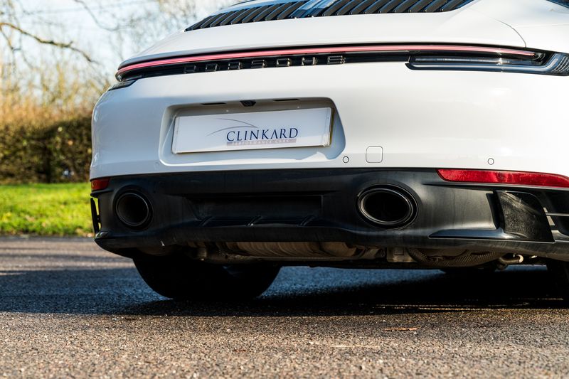 Porsche 911 (992)  Targa 4 GTS PDK