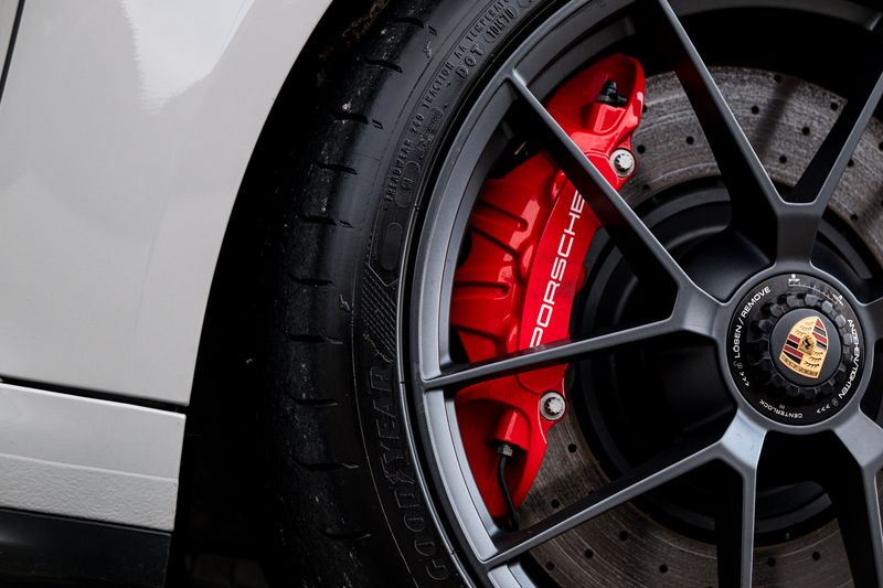 Porsche  911 (992.2) 3.6 T Hybrid GTS PDK