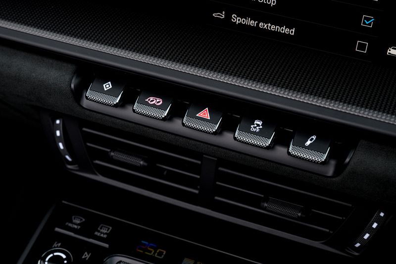 Porsche  911 (992.2) 3.6 T Hybrid GTS PDK