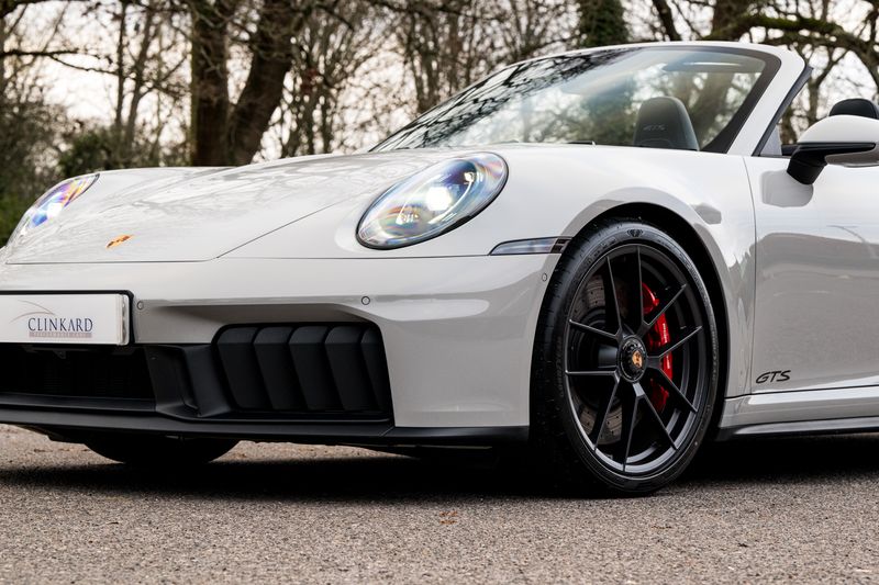 Porsche  911 (992.2) 3.6 T Hybrid GTS PDK