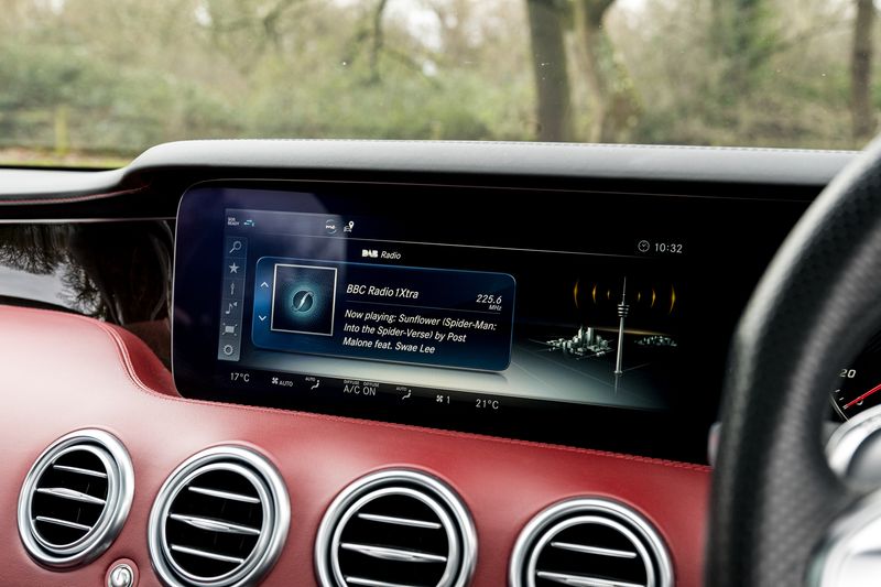 Mercedes-Benz S Class 6.0 S65 V12 AMG Coupe (Facelift)