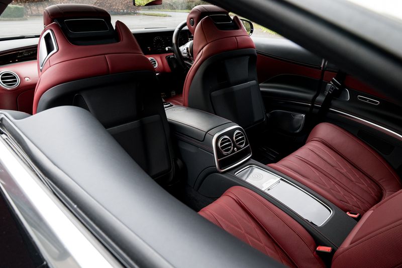 Mercedes-Benz S Class 6.0 S65 V12 AMG Coupe (Facelift)