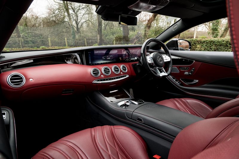 Mercedes-Benz S Class 6.0 S65 V12 AMG Coupe (Facelift)