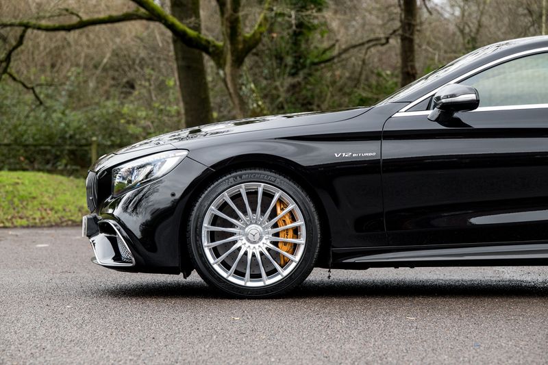 Mercedes-Benz S Class 6.0 S65 V12 AMG Coupe (Facelift)