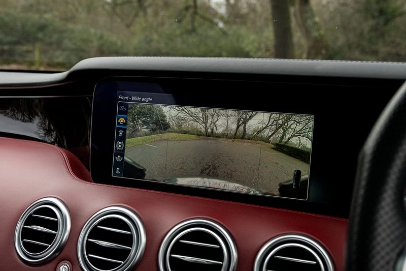 Mercedes-Benz S Class 6.0 S65 V12 AMG Coupe (Facelift)