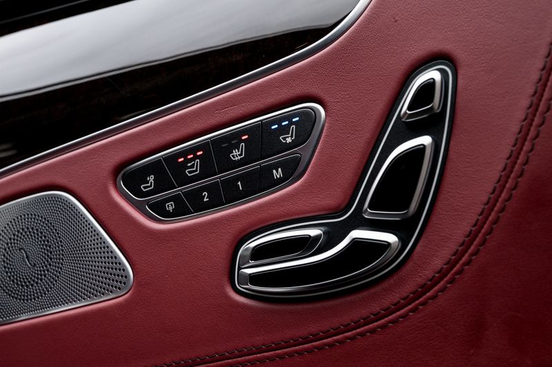 Mercedes-Benz S Class 6.0 S65 V12 AMG Coupe (Facelift)