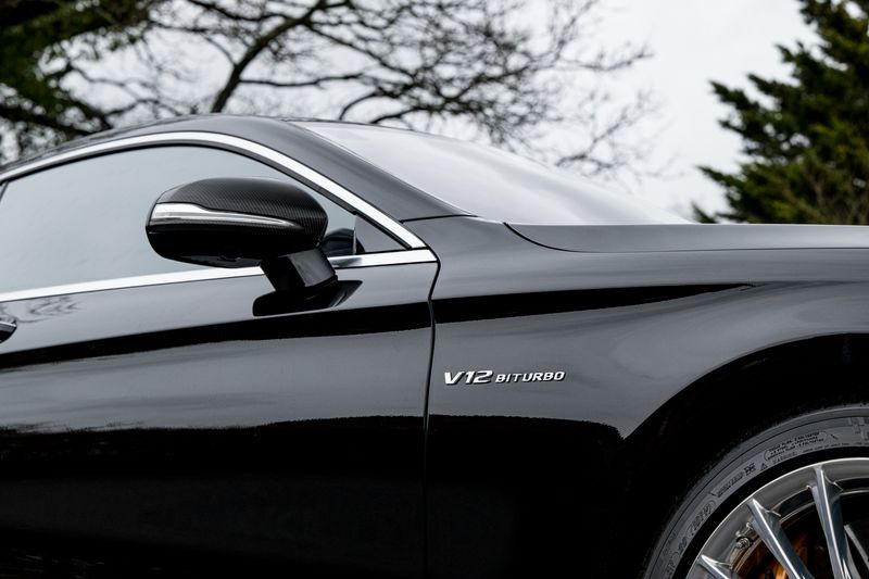 Mercedes-Benz S Class 6.0 S65 V12 AMG Coupe (Facelift)