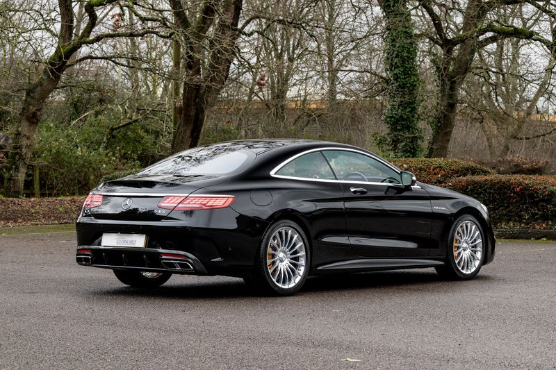 Mercedes-Benz S Class 6.0 S65 V12 AMG Coupe (Facelift)