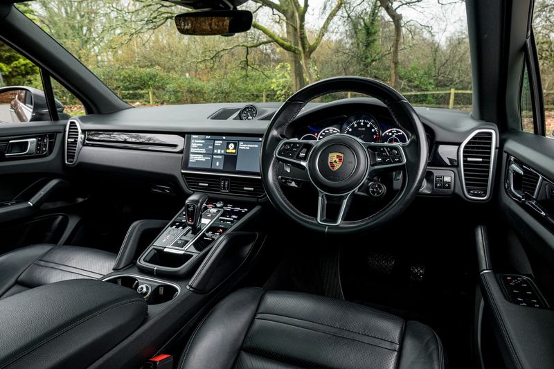 Porsche Cayenne 3.0 V6 E-Hybrid 14.1kWh Tiptronic S 4WD Euro 6 (s/s) 5dr (3.6kW Charger)