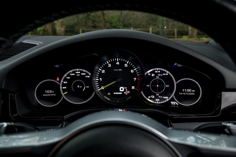 Porsche Cayenne 3.0 V6 E-Hybrid 14.1kWh Tiptronic S 4WD Euro 6 (s/s) 5dr (3.6kW Charger)