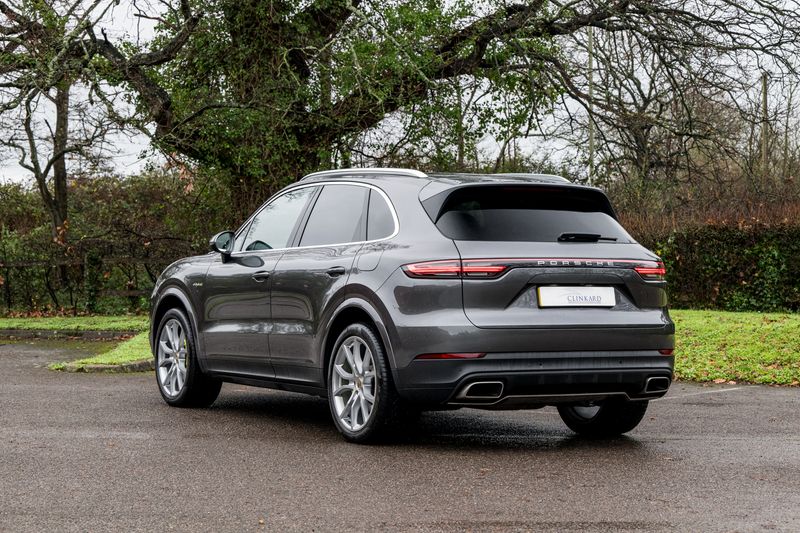 Porsche Cayenne 3.0 V6 E-Hybrid 14.1kWh Tiptronic S 4WD Euro 6 (s/s) 5dr (3.6kW Charger)