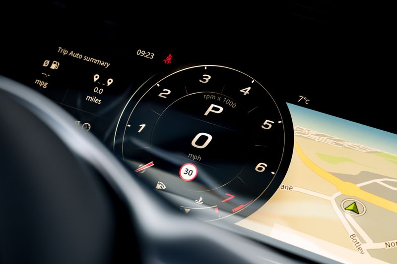 Jaguar F-Type Convertible 5.0 V8 R-Dynamic First Edition Auto