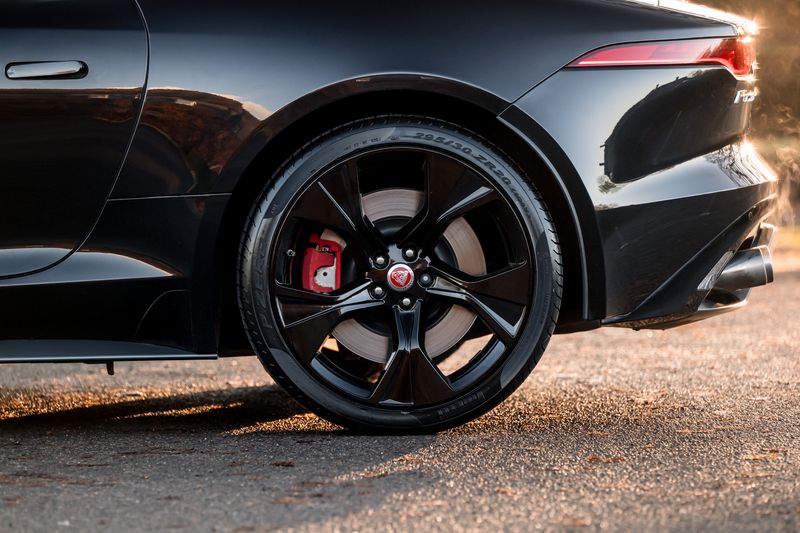 Jaguar F-Type Convertible 5.0 V8 R-Dynamic First Edition Auto