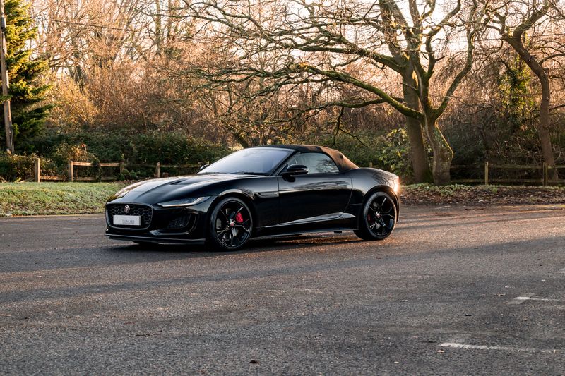 Jaguar F-Type Convertible 5.0 V8 R-Dynamic First Edition Auto