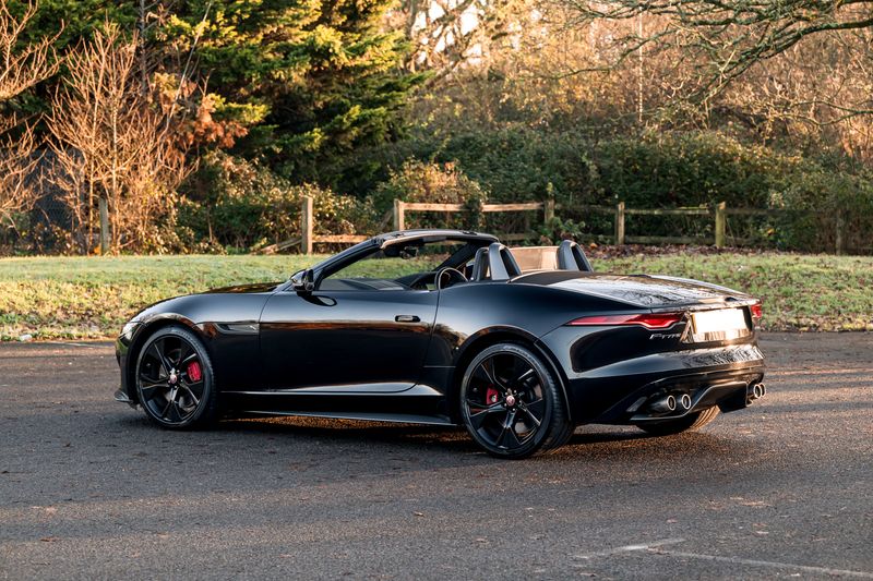 Jaguar F-Type Convertible 5.0 V8 R-Dynamic First Edition Auto