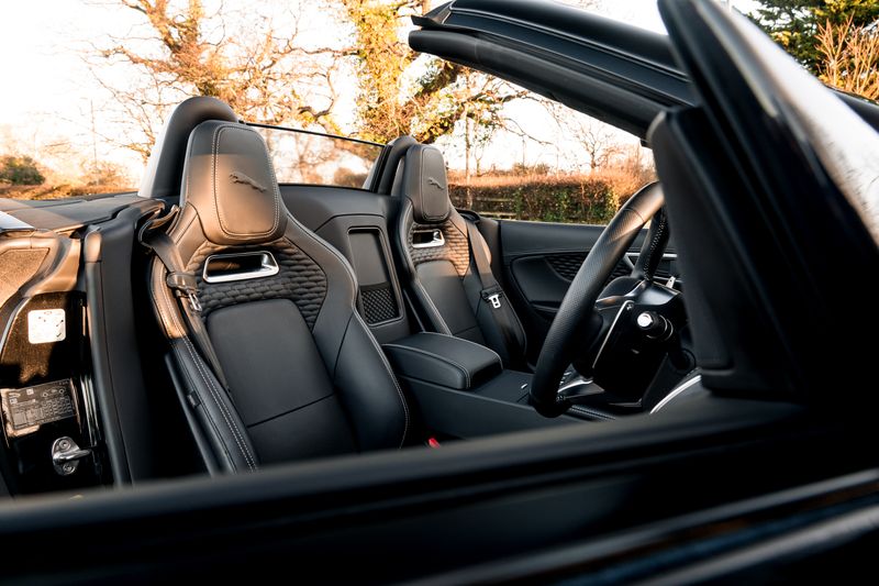 Jaguar F-Type Convertible 5.0 V8 R-Dynamic First Edition Auto