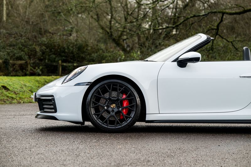 Porsche 911 (992) Carrera S Convertible PDK