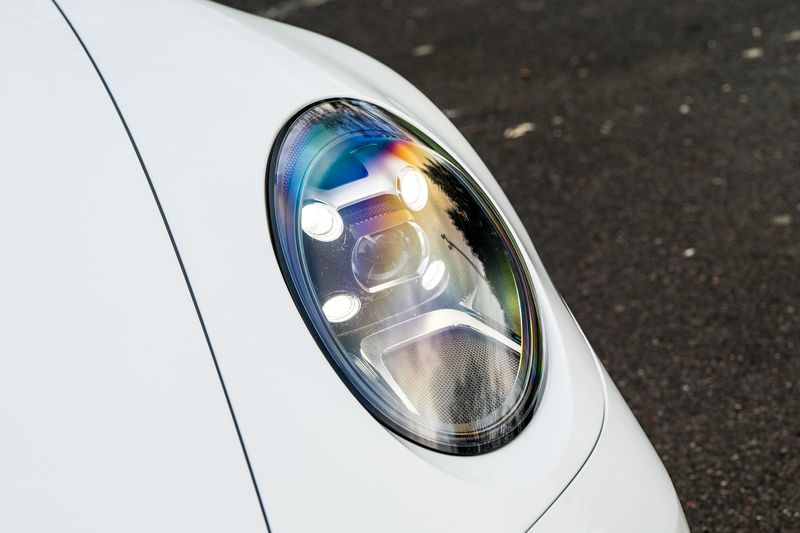 Porsche 911 (992) Carrera S Convertible PDK