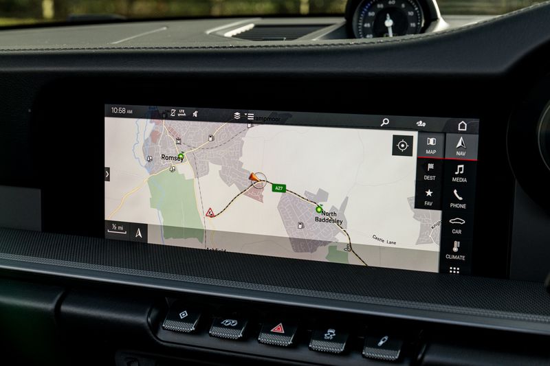 Porsche 911 (992) Carrera S Convertible PDK