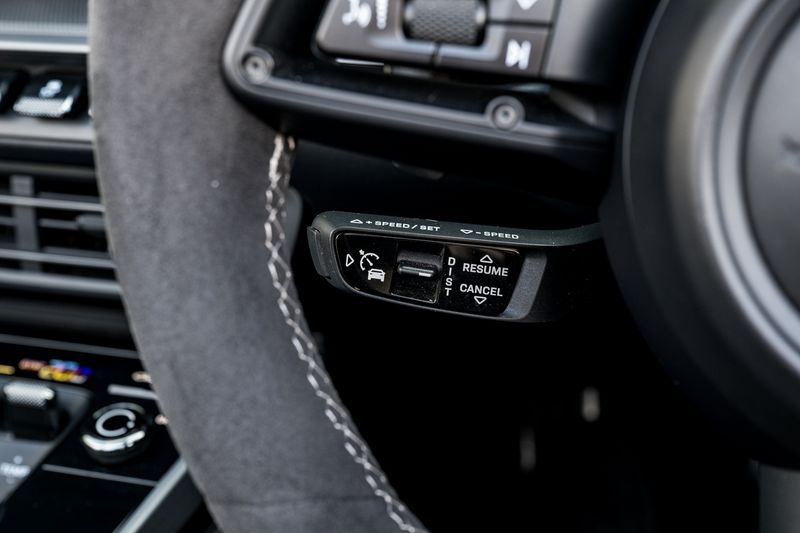 Porsche 911 (992) Carrera S Convertible PDK