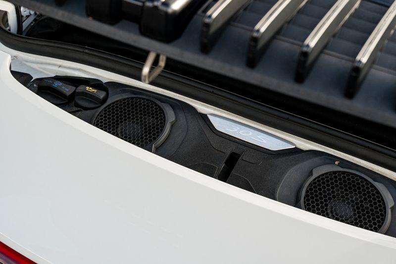 Porsche 911 (992) Carrera S Convertible PDK