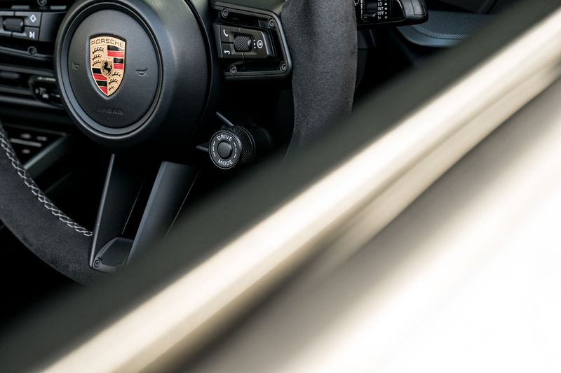 Porsche 911 (992) Carrera S Convertible PDK